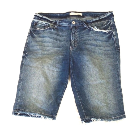 KanCan Pants - KanCan Womens Denim Shorts Sz 30 Distressed Raw Hem Knee Length Summer Spring